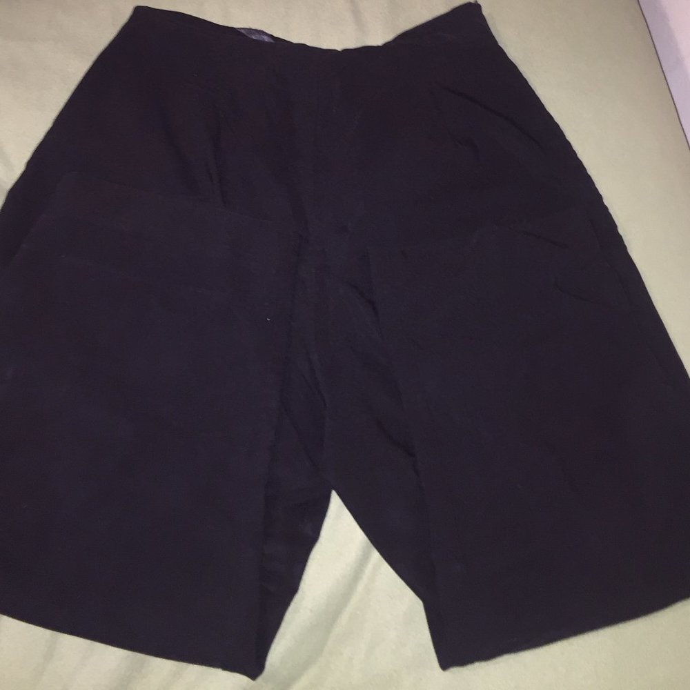 Black Capri Pants